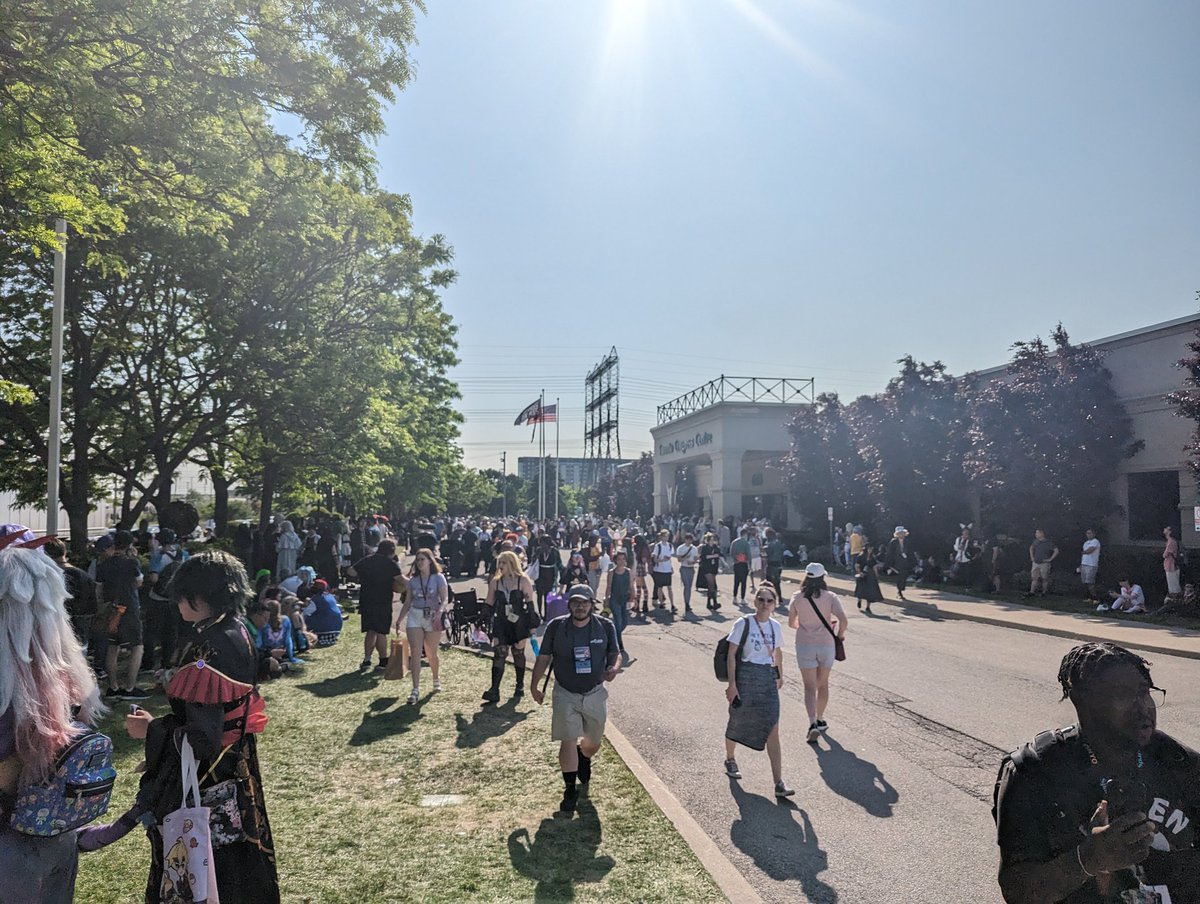 Nomzvt's tweet photo. Some photos I forgot I took at #AnimeNorth2023 https://t.co/lhNzLfn1Bw