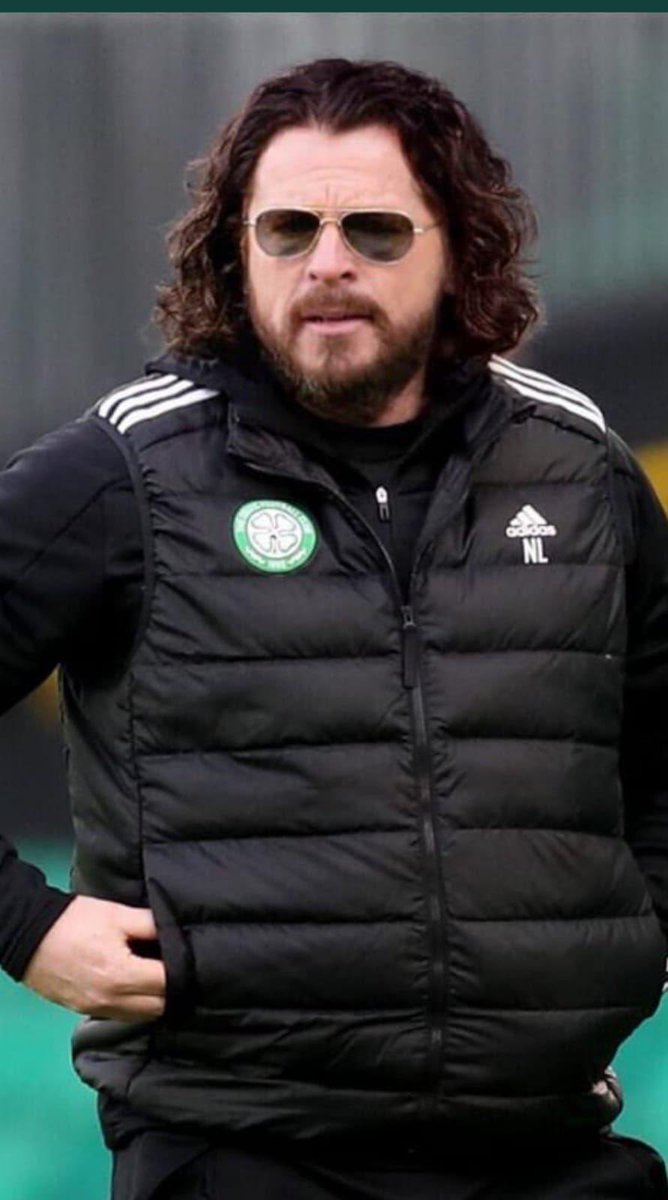 Word is,if Ange goes Celtic will appoint from within.Apparently a newcoach has been spotted at the Celtic training ground,Nelino Lenitiz🤷🏻‍♂️