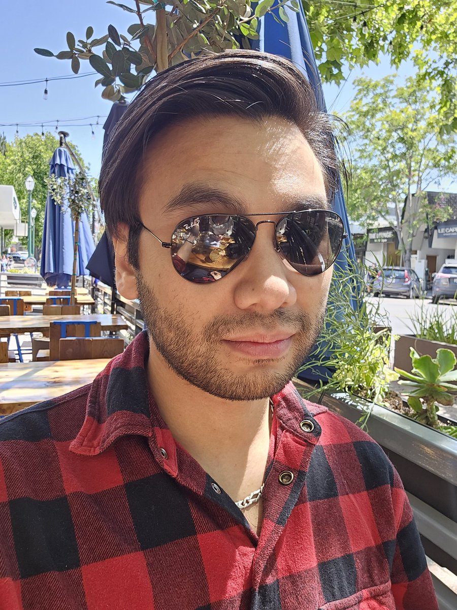 Gigguk tweet media