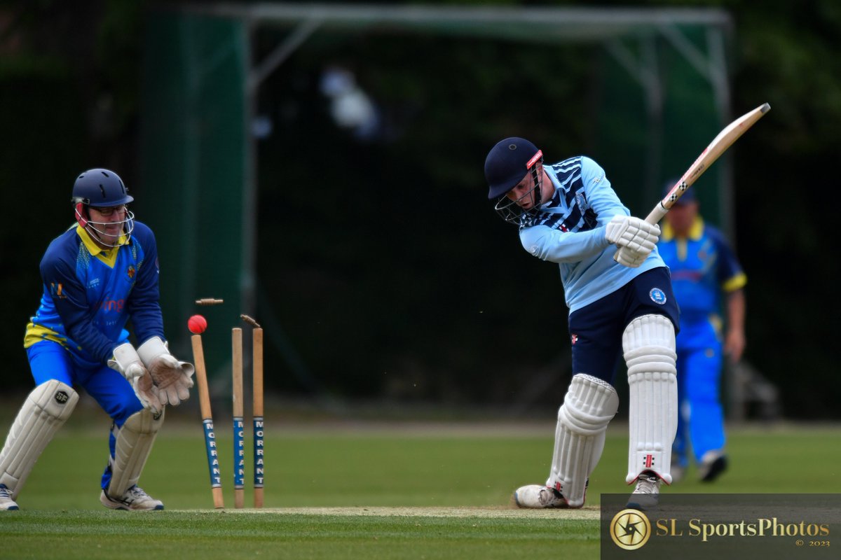 SL_SportsPhotos's tweet photo. My first cricket game of the season which saw @HPoolCC 2nds v @richmondshirecc 2nds in the Semi-Final of the Robinson Cup. #HCC booking there place in the final chasing down #RCC total of 98 with 16 balls to spare….. 🏏 🏏 https://t.co/DcJNnelw6g
