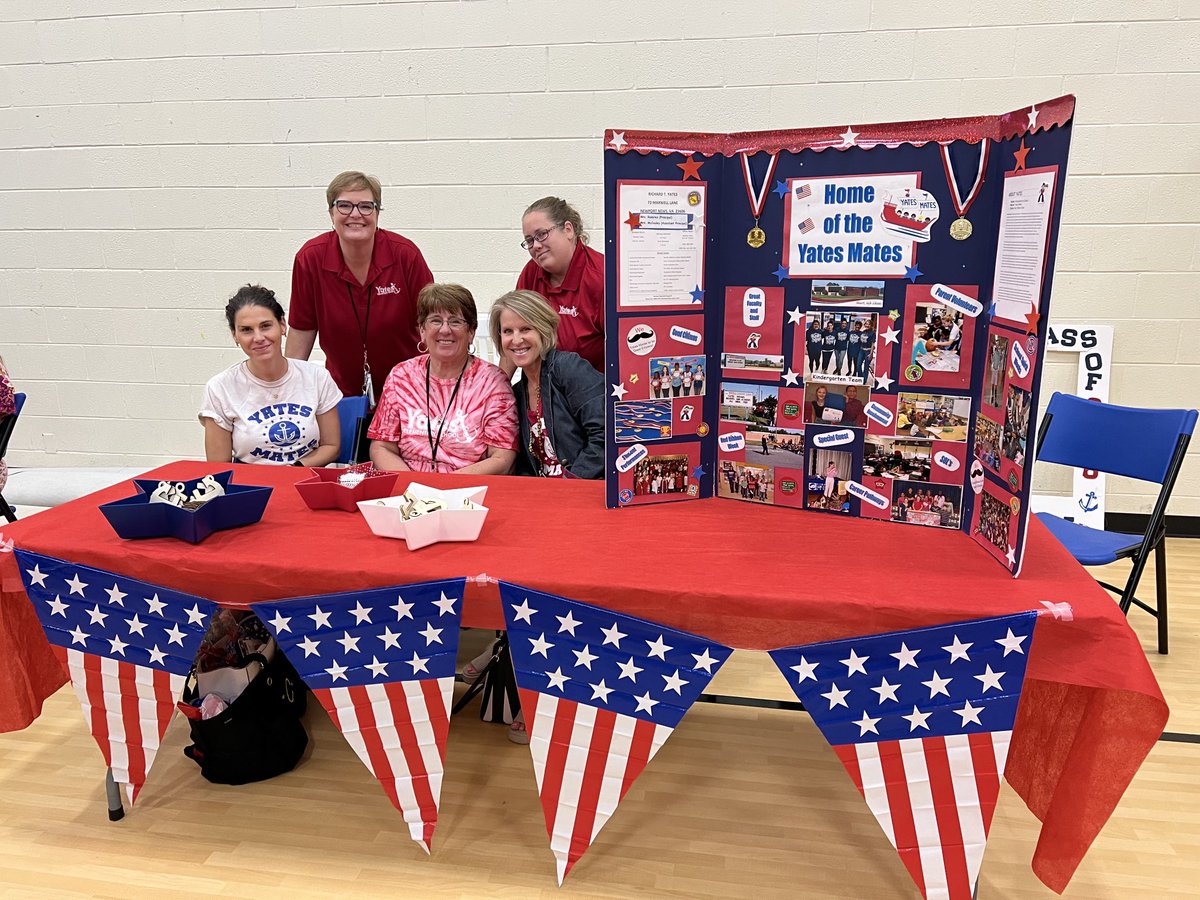 YatesElementary's tweet photo. Yates at the Kindergarten Expo at Watkins ECC!! #NNPSProud https://t.co/00bciw4IEv
