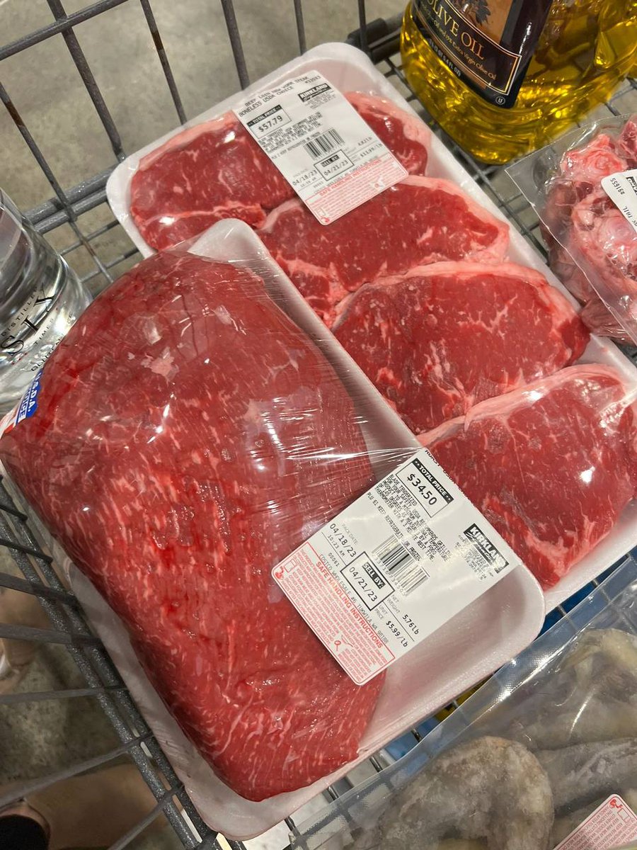 Viola9028's tweet image. Getting the supplies together and the ingredients for my cooking are essential.#cooking #food #foodie #foodporn #instafood #foodphotography #homemade #yummy #foodstagram #foodlover #delicious
#foodblogger #chef #cook #dinner #healthyfood #tasty #instagood #homecooking #love