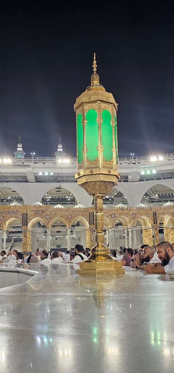 HaramainInfo's tweet photo. Images of the Hateem side of the Ka'abah a few moments ago at Masjid Al Haram https://t.co/M4OqK2NPKB
