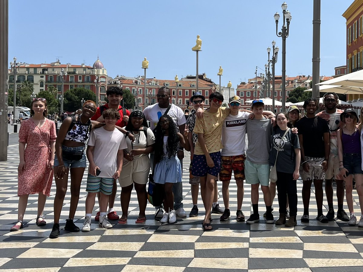 MsClarkrich227's tweet photo. We are on the move! France was amazing- we stopped at several places along the coast. Now, we will conquer Italy- Florence and Rome- here we come! #RichInStudentSuccess https://t.co/h1ZPNoZZ3b