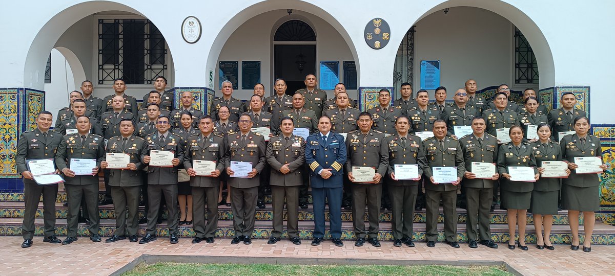 Centro del Derecho Internacional Humanitario tweet media