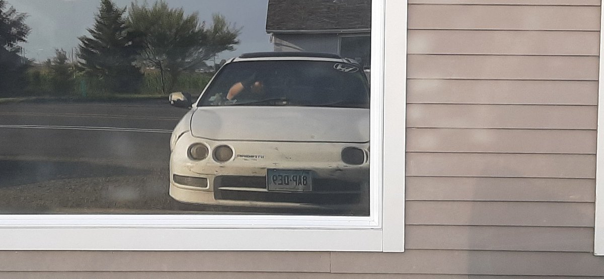 Diogee379's tweet image. #shitbox