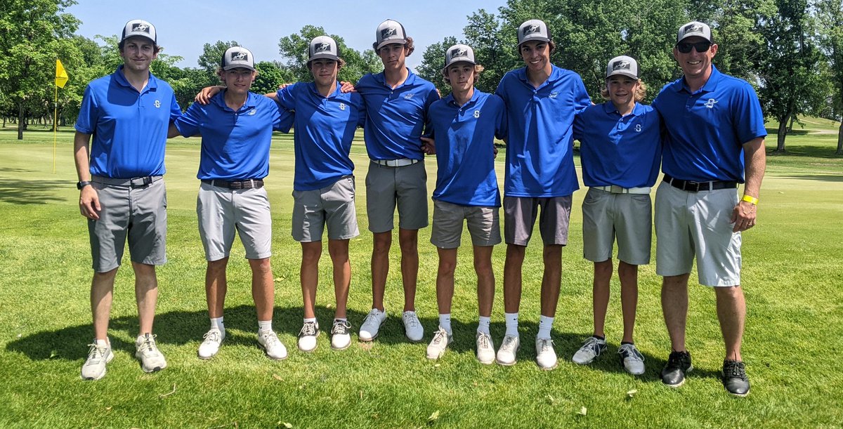 sartellboysgolf's tweet photo. Not the result we were hoping for but an outstanding season nonetheless! Congrats @AlexBoysGolf72 on the section title after an amazing day 2 round of 291! Congrats @hamak_lance for being a co-medalist and earning a trip to the state tourney! @gosartellsabres https://t.co/ni7yeEBr3E