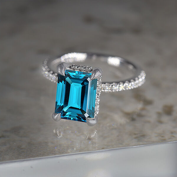 Here are 5 Reasons You Should Propose with An Aquamarine Ring This Spring 😍
bit.ly/3MyGqcB