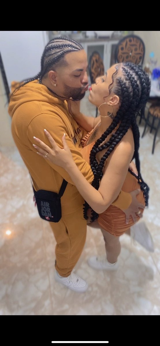 isaury_marlene's tweet photo. El amor más lindo y sincero🫂😍Dios bendiga🥰 https://t.co/jUkFGobqyC