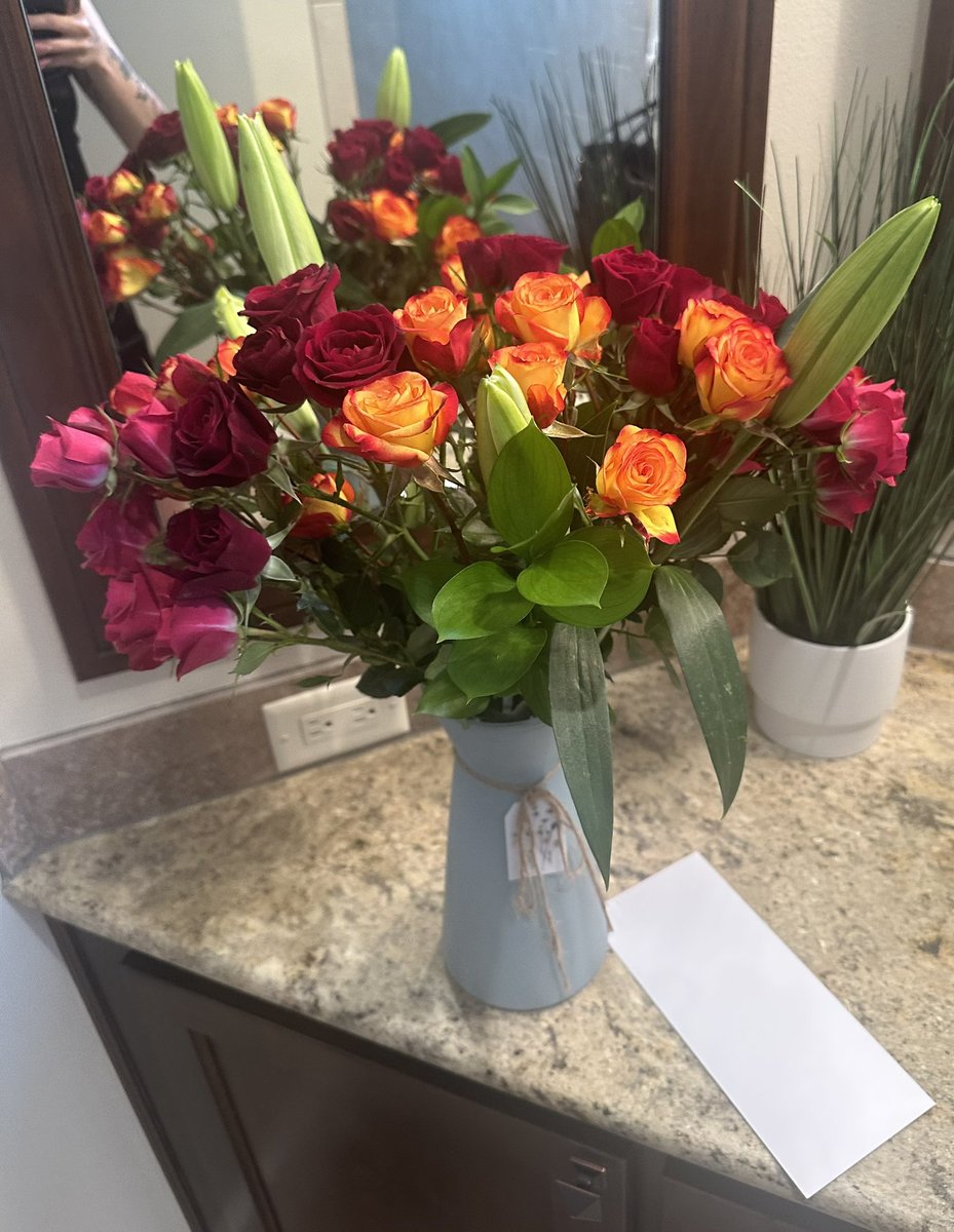 Jessa Rose🌹ATX FMTY on Twitter "Smitten 🥰💐"
