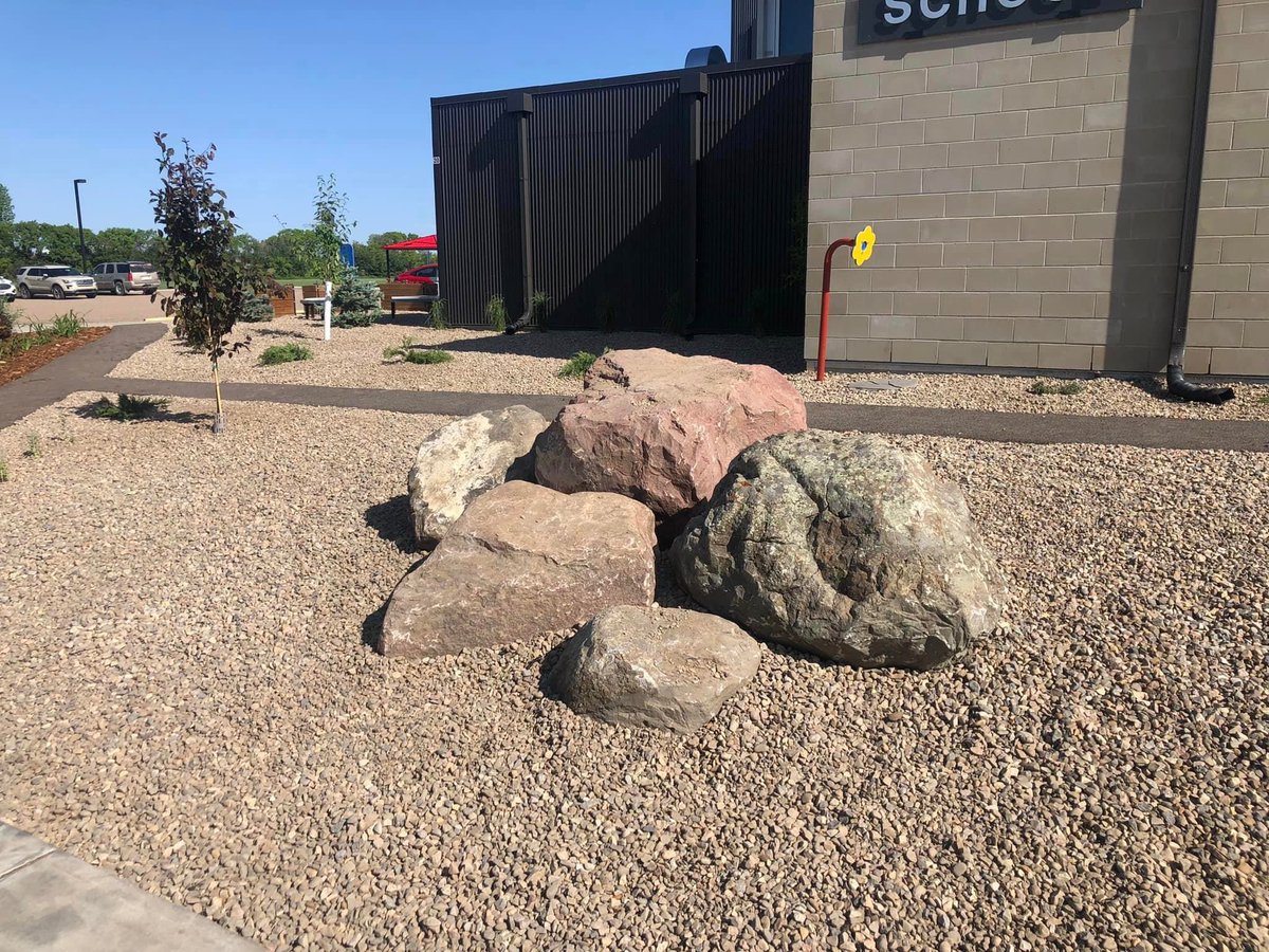 LMT Landscaping LTD. tweet media