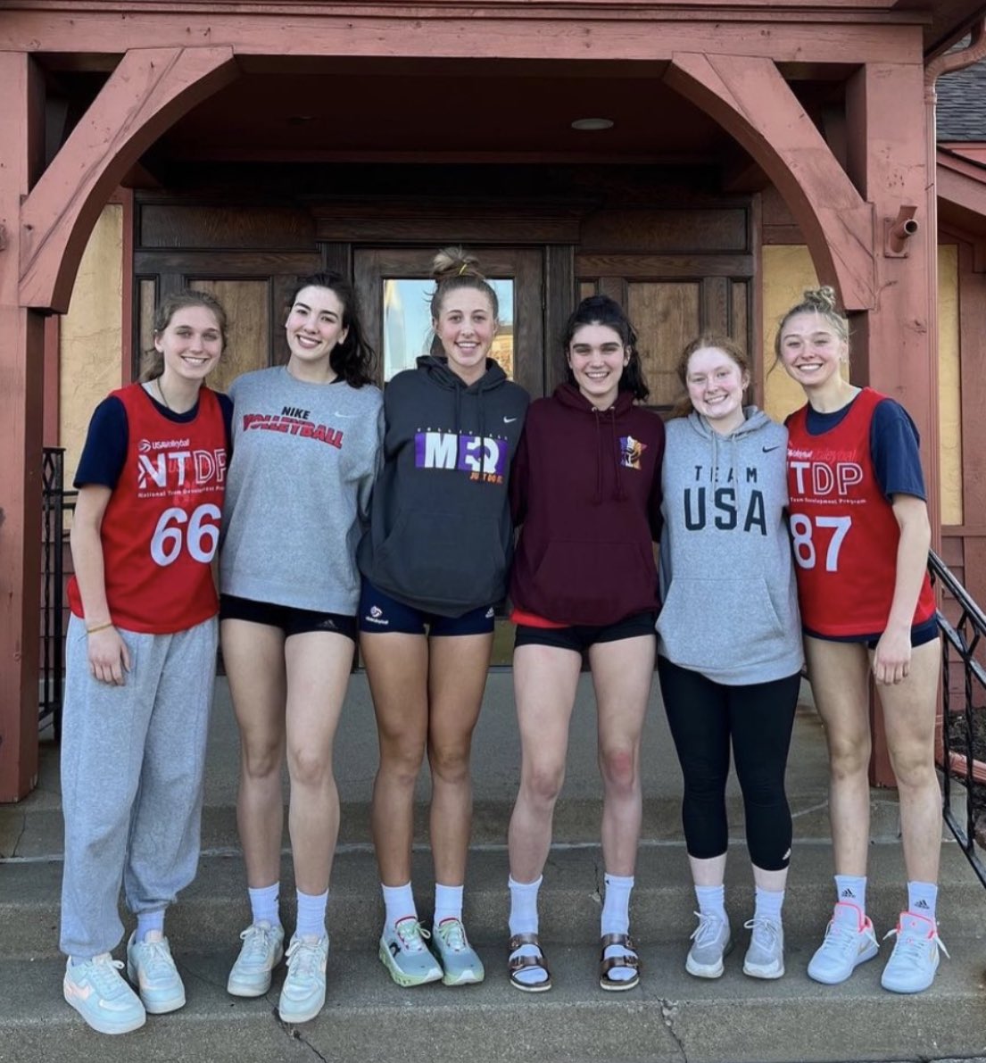 ClaireLuoma's tweet photo. Thank you so much for the invite to the summer @usavolleyball #NTDP. Can’t wait to see my NTDP friends and train with some great coaches! https://t.co/e4vEiwJX4B