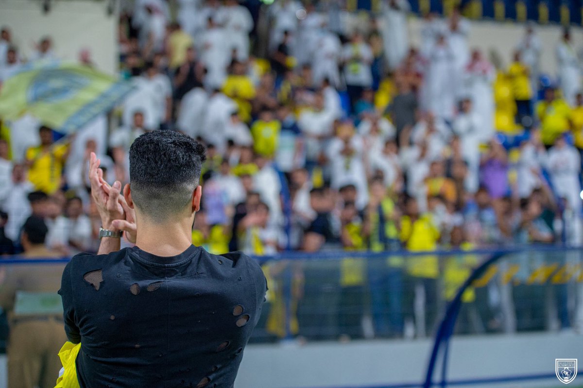 شكرا نادي التعاون 💛💙🖤

تمنيت ان اشارك في اخر مباراة لكي اودع الجمهور الغالي جمهور السكري الي دعمني دعم كبير  واشكر ادارة النادي على اتاحة الفرصه لي لتوديعكم من ارض الملعب واتمنى لكم التوفيق في قادم الايام ولا انسى فضل نادي التعاون علي ولا اقول وداعاً ولكن الى اللقاء 💛🖤💙