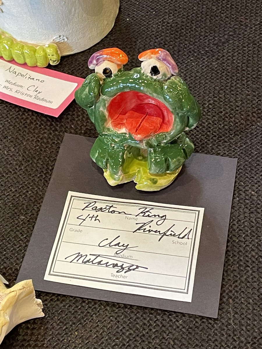 RiverfieldElem's tweet photo. Congratulations to all the talented Riverfield artists featured in the town wide art show! Thank you to Mr. Matarazzo for teaching and nurturing our young artists! https://t.co/Y9qY4LMLvj