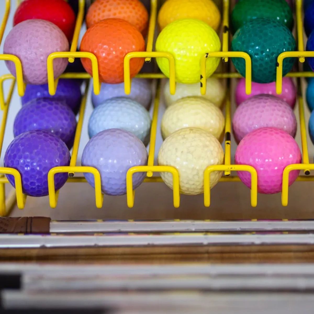 TeesGolfCenter1's tweet photo. It's a question that has been asked since the day miniature golf was invented almost 100 years ago: What color golf ball are you going to play with? #TeesGolfCenter #DrivingRange #BattingCage #Conshohocken #golf https://t.co/CbDncQ1U8m