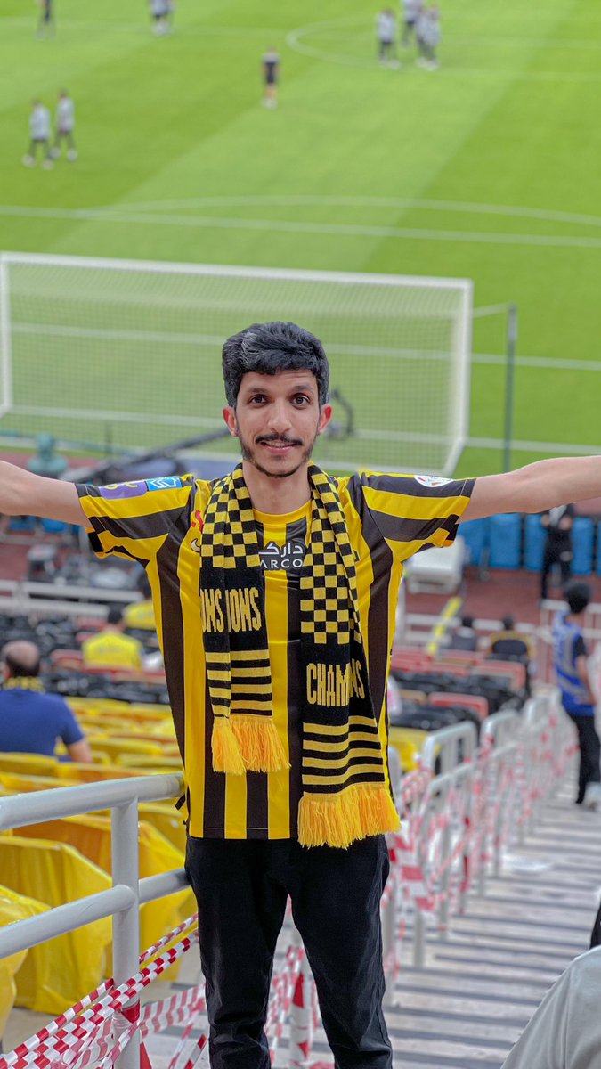 omaarr18's tweet photo. الإتحاد بطلًا لدوري روشن 🥇🏆
 #الاتحاد_بطل_الدوري_2023 https://t.co/gukrFSNxpw