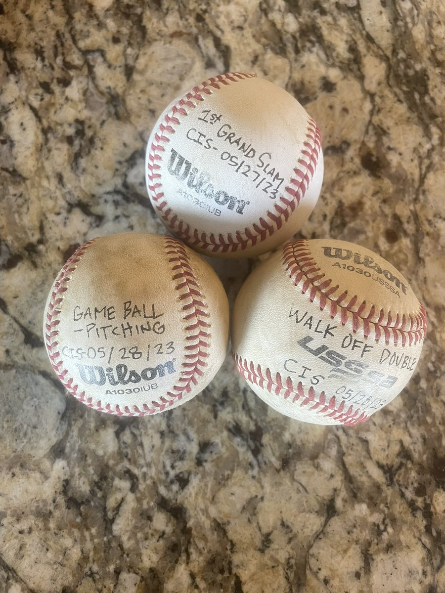 louloularue2's tweet image. When you have a hell of a weekend…. #baseballforlife #baseballlife