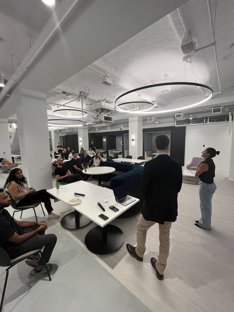 Thank you to the <a href="/Clear/">CLEAR</a> for hosting us at their beautiful office space this month for a meetup! 

Their healthcare team is making big moves getting rid of the clipboard in healthcare. Big recent announcement with LinkedIn solidifies that 👊🏾