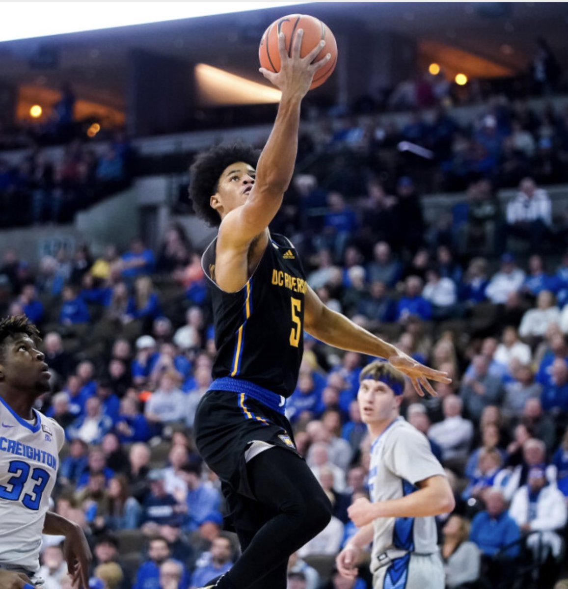 NEWS: UC Riverside guard Zyon Pullin is withdrawing from the NBA draft and remains in the transfer portal, his agent, Scott Nichols, told ESPN. Just finished workout with the Pistons.

Pullin has cut his list to five schools: 
• Florida
• LSU
• Xavier
• Gonzaga
• Michigan