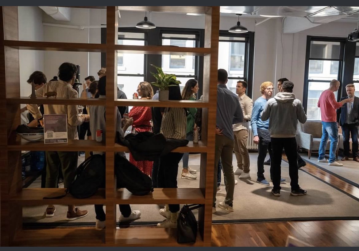 Pepper (@peppernyc1) on Twitter photo Thank you as always to <a href="/JoinFreeAgency/">Free Agency</a>, <a href="/Sherveen/">Sherveen Mashayekhi</a> & the crew for hosting a beautiful Founders-only event. The early stage is alive and well.
And special thanks 🙏 to our VC sponsors! (See pic below) Thank you as always to <a href="/JoinFreeAgency/">Free Agency</a>, <a href="/Sherveen/">Sherveen Mashayekhi</a> & the crew for hosting a beautiful Founders-only event. The early stage is alive and well.
And special thanks 🙏 to our VC sponsors! (See pic below)