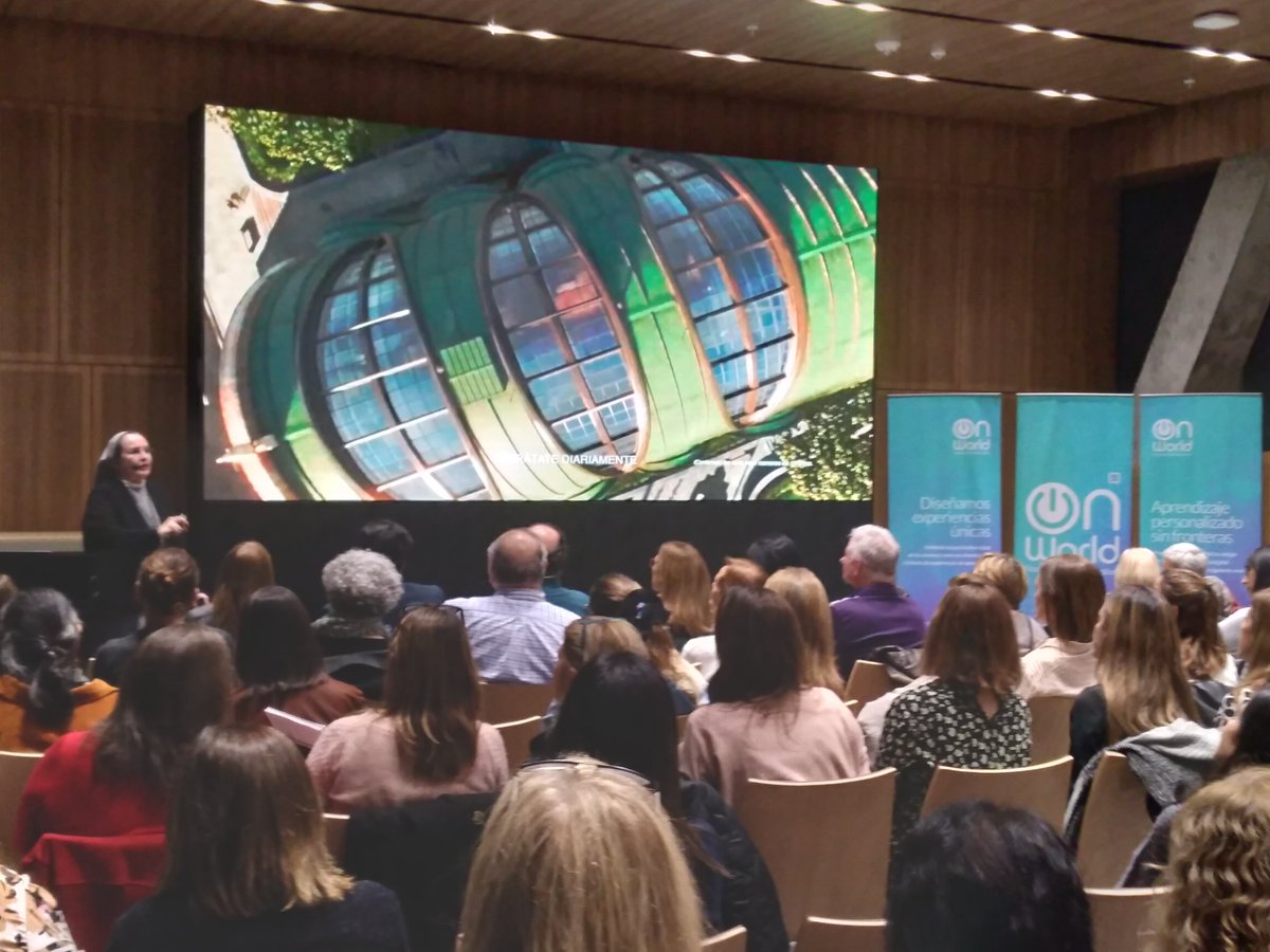 Una vez más, en el Auditorio Plaza del <a href="/BancoGalicia/">Galicia</a> nos sentimos como en casa durante nuestra conferencia de <a href="/montsedelpozo/">Montserrat Del Pozo</a> #AprendizajeEmergente
<a href="/nazaretglobal/">Nazaret Global Ed</a> 
En minutos les presentaremos la nva. educación: onworldeducation.com
#InnovaciónEducativa