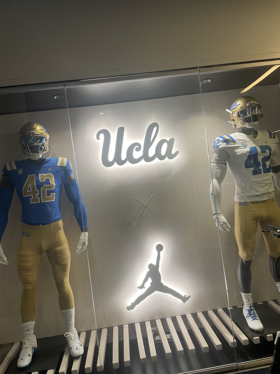 James Mott III (@jamesmottt) on Twitter photo 