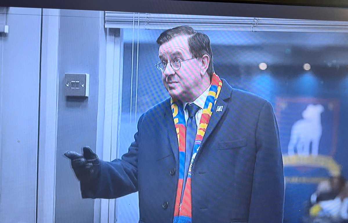 sburton's tweet photo. Human beings are never going to be perfect Roy, the best we can do is to keep asking for help and accepting it when you can. And if you keep on doing that you’ll always be moving towards better. Leslie Higgins (Jeremy Swift), #TedLasso Season 3 Episode 12 https://t.co/sZa559vJAU