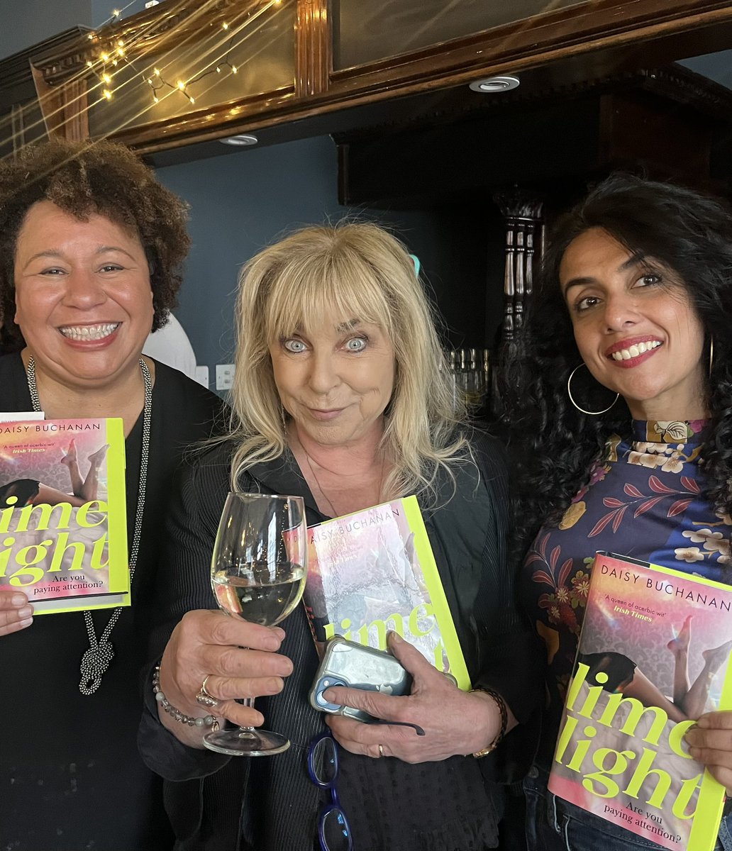 So much love in the room at @NotRollergirl’s launch for the luminous #Limelight, out tomorrow. BUY IT.
Fan-girling legend @HelenLederer (one woman show coming soon) and picking up TV adaptation insider knowledge from superstar @dollyalderton 
London, I’ve missed you.