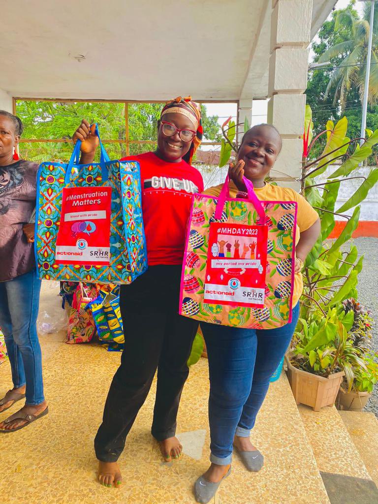 ZFlumo's tweet photo. The SRHR Network of Liberia headed by Miss @GarmaiYarsiah and with supports from @AALiberia and other prominent donors will eventually launch the Dignity Bags initiative for female inmates at the Monrovia Central Prison in commemoration of the International Menstrual Hygiene Day. https://t.co/phLHPMWUWZ