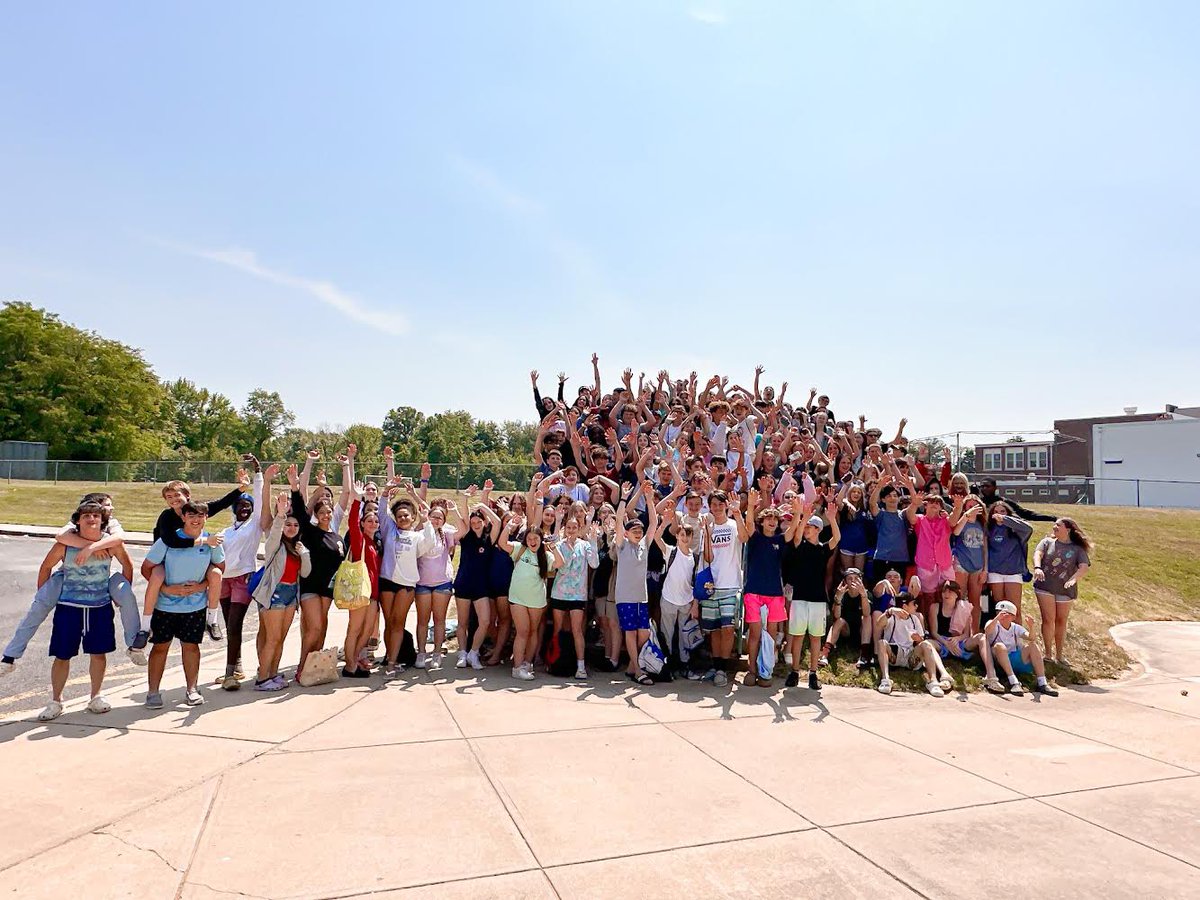 Perfect day for a picnic and ice cream party. Raise your hand if you had fun! 
Many thanks to our student activities team and PTO!