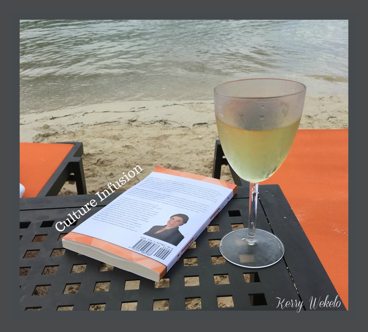 Culture Infusion on vacation! 'Such a good flow, easy read' Love when a reader sends a pic. bit.ly/wkThrive #businessbooks #entrepreneurship