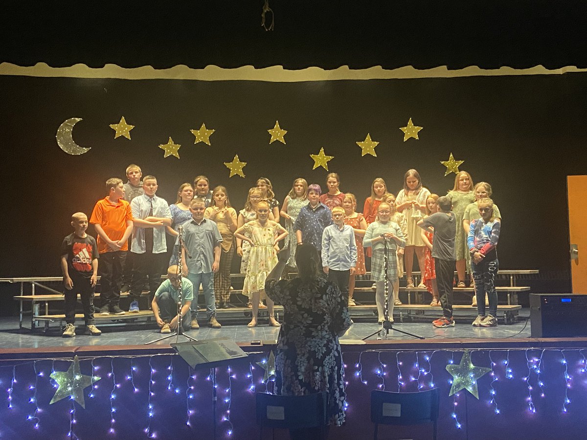 sjboscoschool's tweet photo. What a fantastic spring concert! Our students are rockstars! Thanks Ms.Porter and Ms. Dawe-Ledwell for being the geniuses behind such an incredible show! @msbportermusic @NLESDCA #tryanything https://t.co/HWq9Gn8eXn