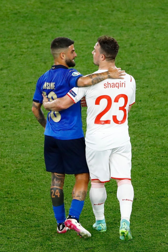 Lorenzo Insigne embraces Xherdan Shaqiri as both the teams come out for training

The two highest paid players in MLS are great friends 

#TFCLive #cf97 #TORvCHI