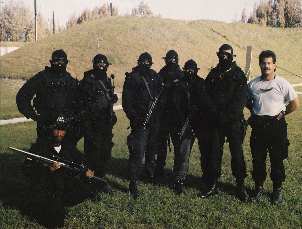 eternalfilth's tweet photo. nasa’s KSC (kennedy space center) swat team in the 80s. trained for special law enforcement operations such as terrorist attacks, active shooters and barricaded suspects with over 44 thousand acres of ground to cover and maintain security. https://t.co/675jWwe0Vi