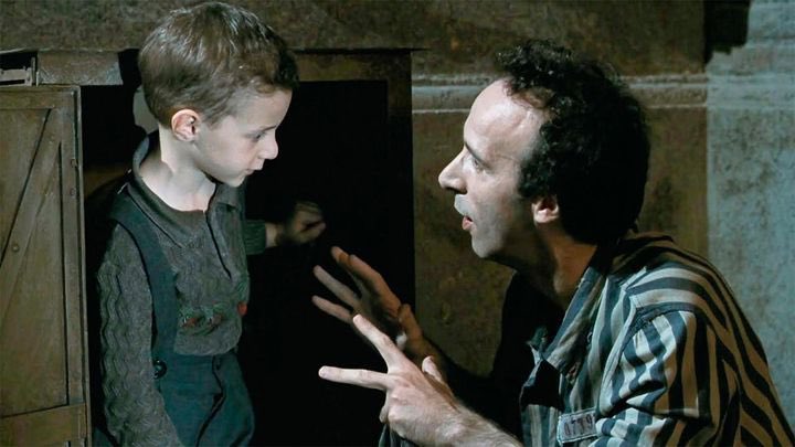 comculturaearte's tweet photo. Bom dia Mundial da Criança!

“La vita è bella” (1997), filme de Roberto Benigni https://t.co/WNmhVnplMX