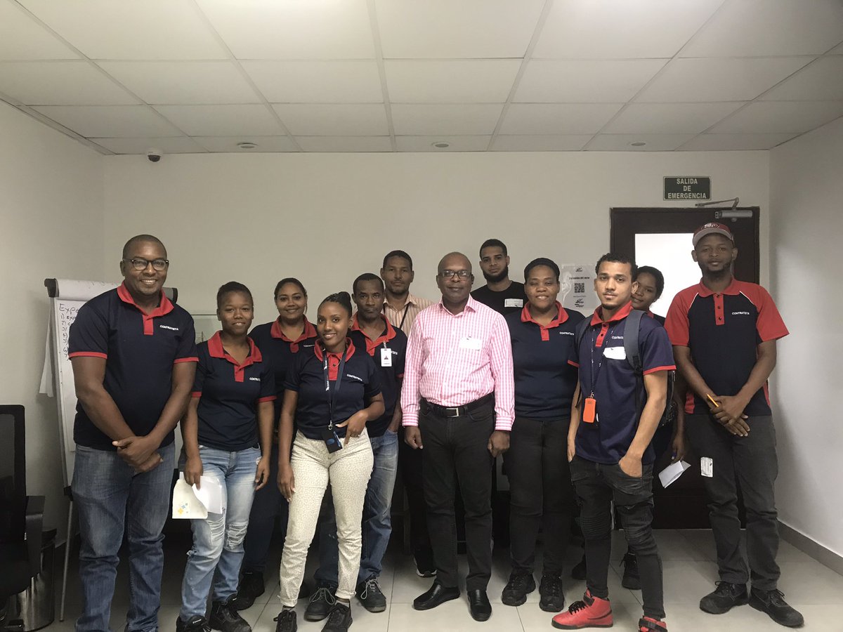 IngRobert75's tweet image. Continuamos en el proceso de formación en la formativa: Introducción  Lean Manufacturing. A través del INFOTEP👏👏🙏🙏
#leanmanufacturing 
#Infotep
#CapacitarEsProgresar
#FormacionSostenible.