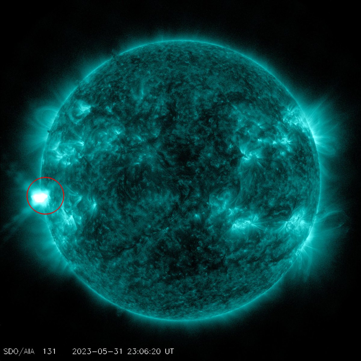 Moderate M4.29 flare from sunspot region 3323
Follow live on spaceweather.live/l/flare