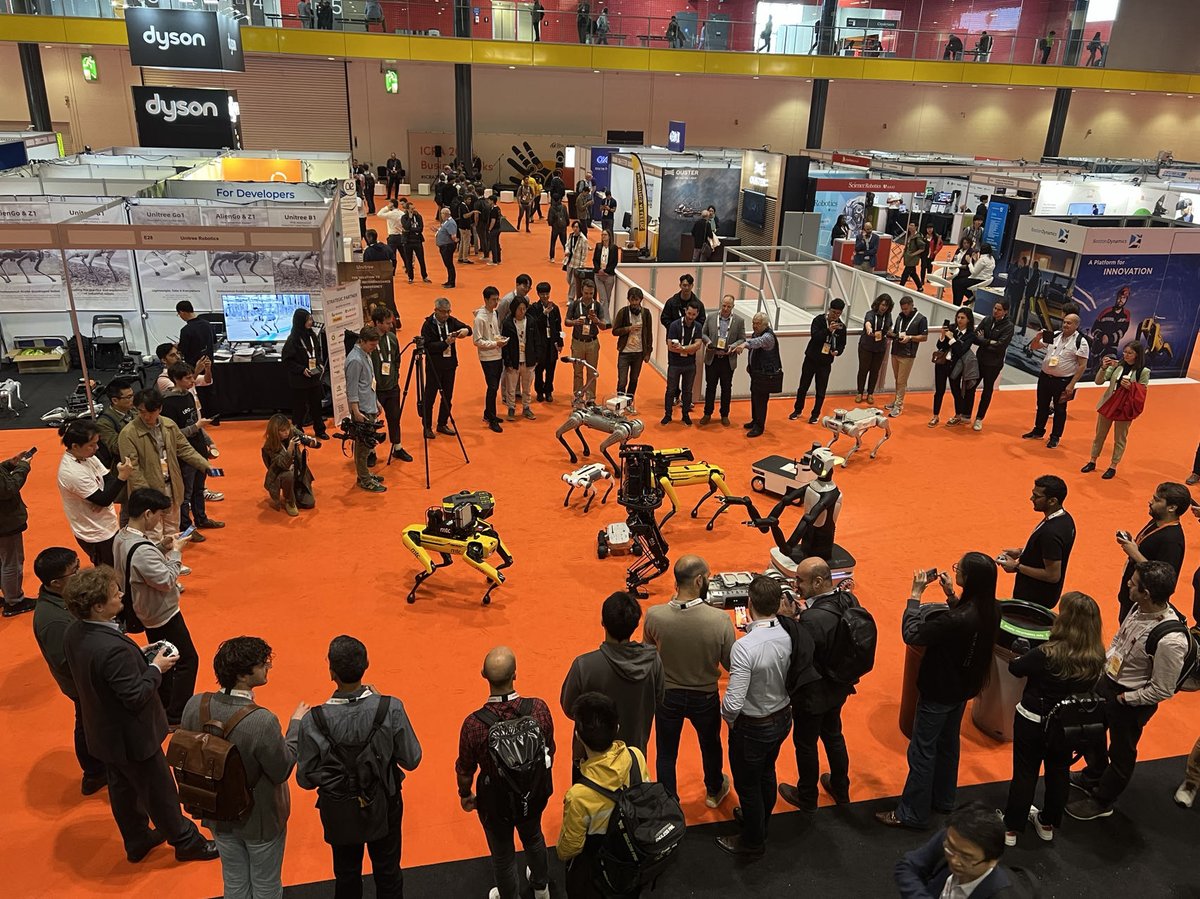 IrvingRobotics's tweet image. ICRA 2023 showcased leg robot companies and their cutting-edge robotics solutions. With leg robots stealing the spotlight, let&apos;s redefine the boundaries of what robots can achieve and shape the future of robotics together.
@UnitreeRobotics @ieee_ras_icra  
#robotics #LEGROBOT