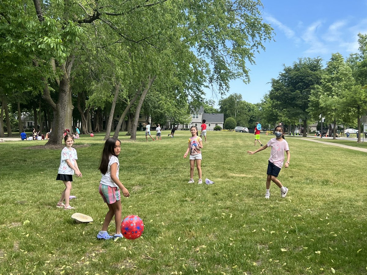 MrsKPersaud's tweet photo. Enjoying my last few days with these awesome kiddos! Go 2P class of 2023! https://t.co/BQXYZQ7NtI
