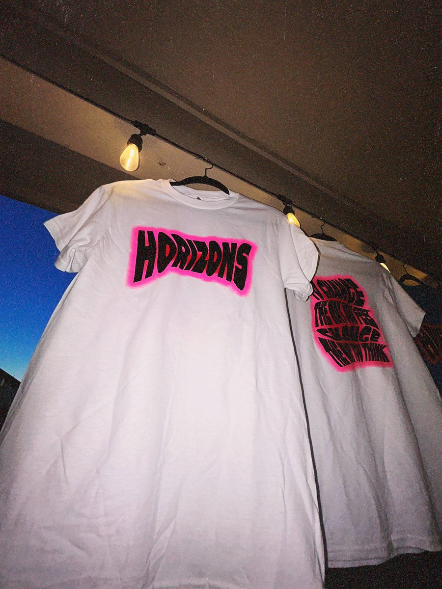 HoodieMyra's tweet photo. I just launched my clothing brand Horizon Apparel not too long ago and I’d really appreciate it if y’all could like and retweet so that I can get more people to know about it! And please follow and share on instagram @ Horizons.apparel!🙏🏾 https://t.co/I7gNnSlp7G