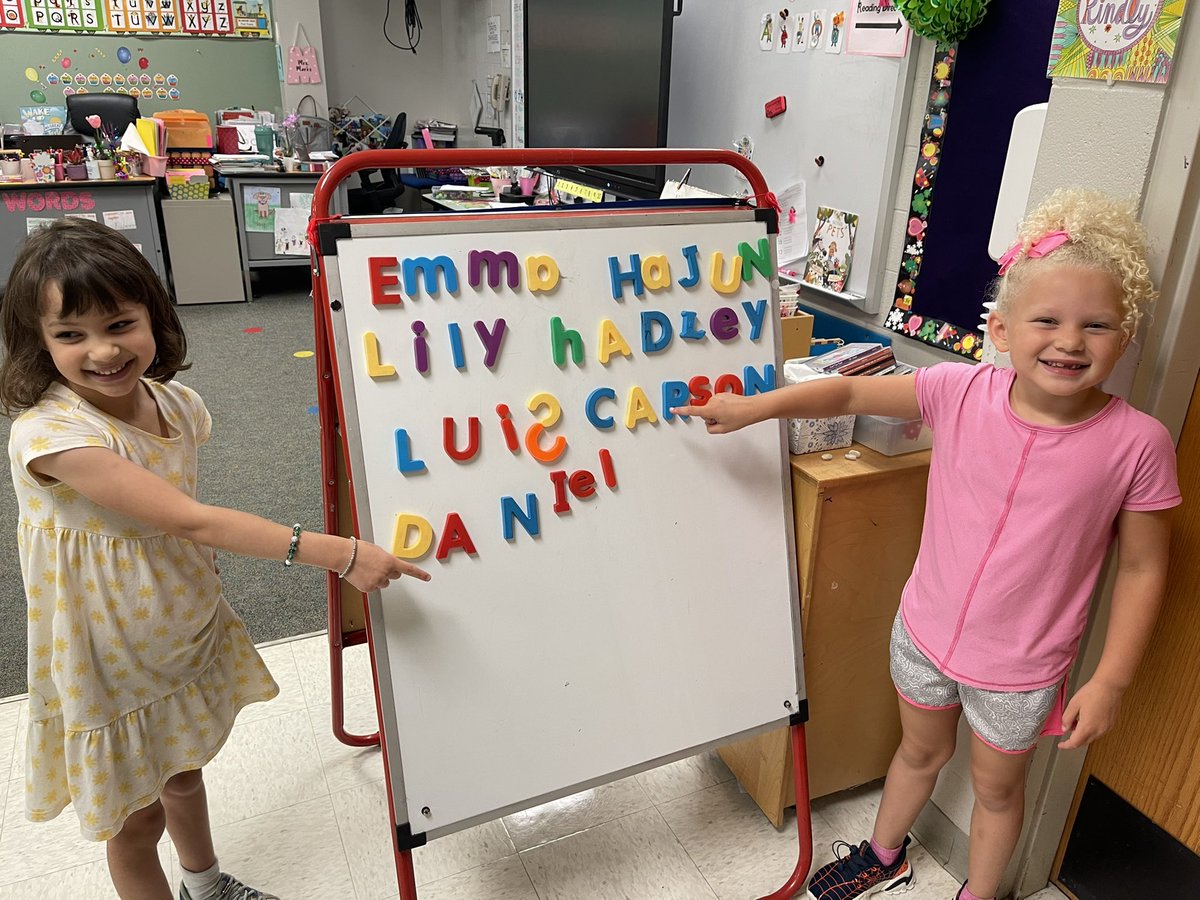 Kinders so proud of their name building. <a href="/HEShurricanes/">Heritage Elementary</a> <a href="/Kindergarten/">Minikinman</a>