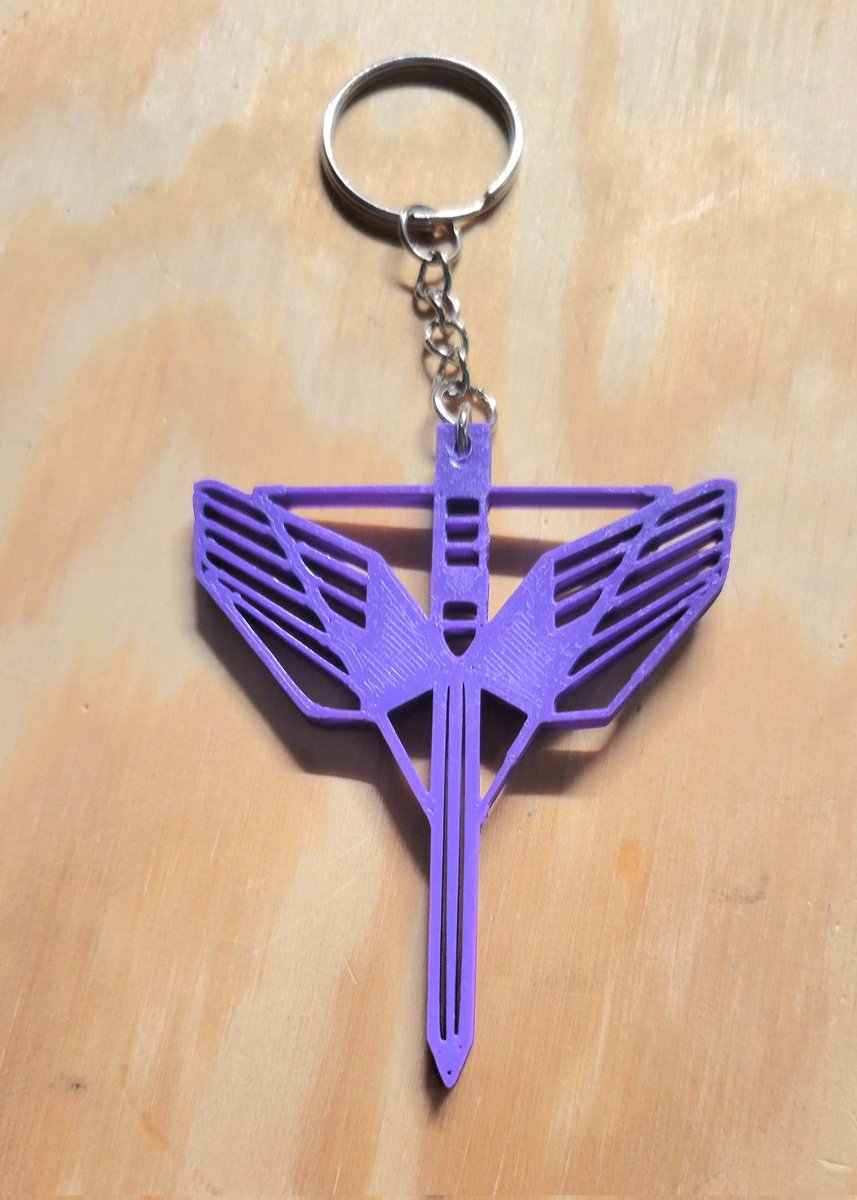 WayHaughtElf's tweet photo. Keyring hardware came in the other day and #WynonnaEarp #AngelShield keychains are a go!! I just need to create an order form!
#FanArt #Earper https://t.co/C0rhPXwkUl