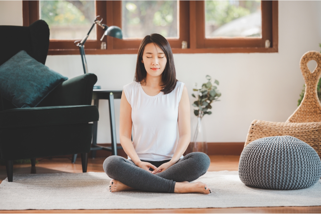 10 Expert Meditation Tips for Stress Relief!

lifestylenaire.com/10-expert-medi…

#meditation #meditationpractice #meditationeveryday #meditationinspiration #meditationtips #meditationlife #meditationforbeginners #meditationdaily #meditationtechniques #meditationdaily