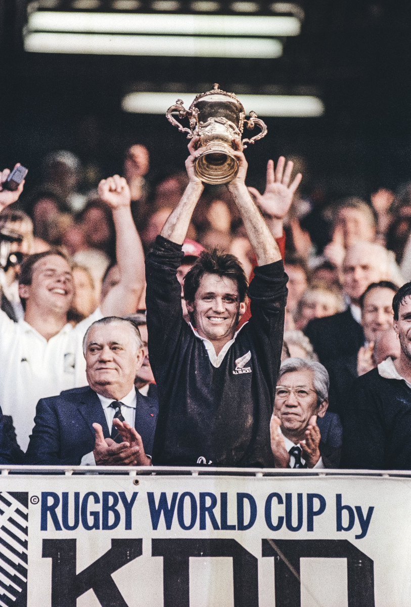 Iconic World Cup memories 🖤 Only 1️⃣0️⃣0️⃣ days until the 2023 Rugby World Cup kicks off!