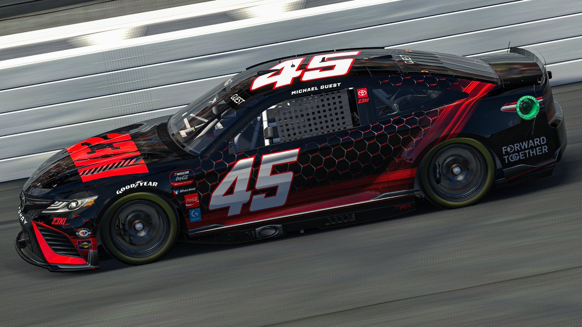 Hard night for our eNASCAR @iRacing drivers at @CLTMotorSpdwy.

@MGuest33:  P19
@KeeganLeahy: P34

The playoff push continues 😤