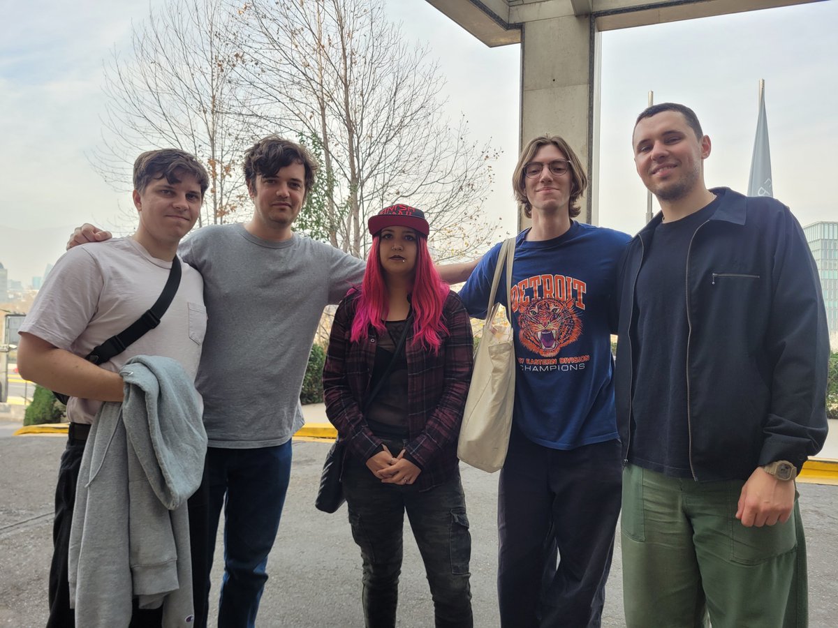 DarkxLover's tweet image. 🎶🎷🎸🎹🥁✨ #badbadnotgood #band #bbng #jazz #music #dance #jazzmusic #concert