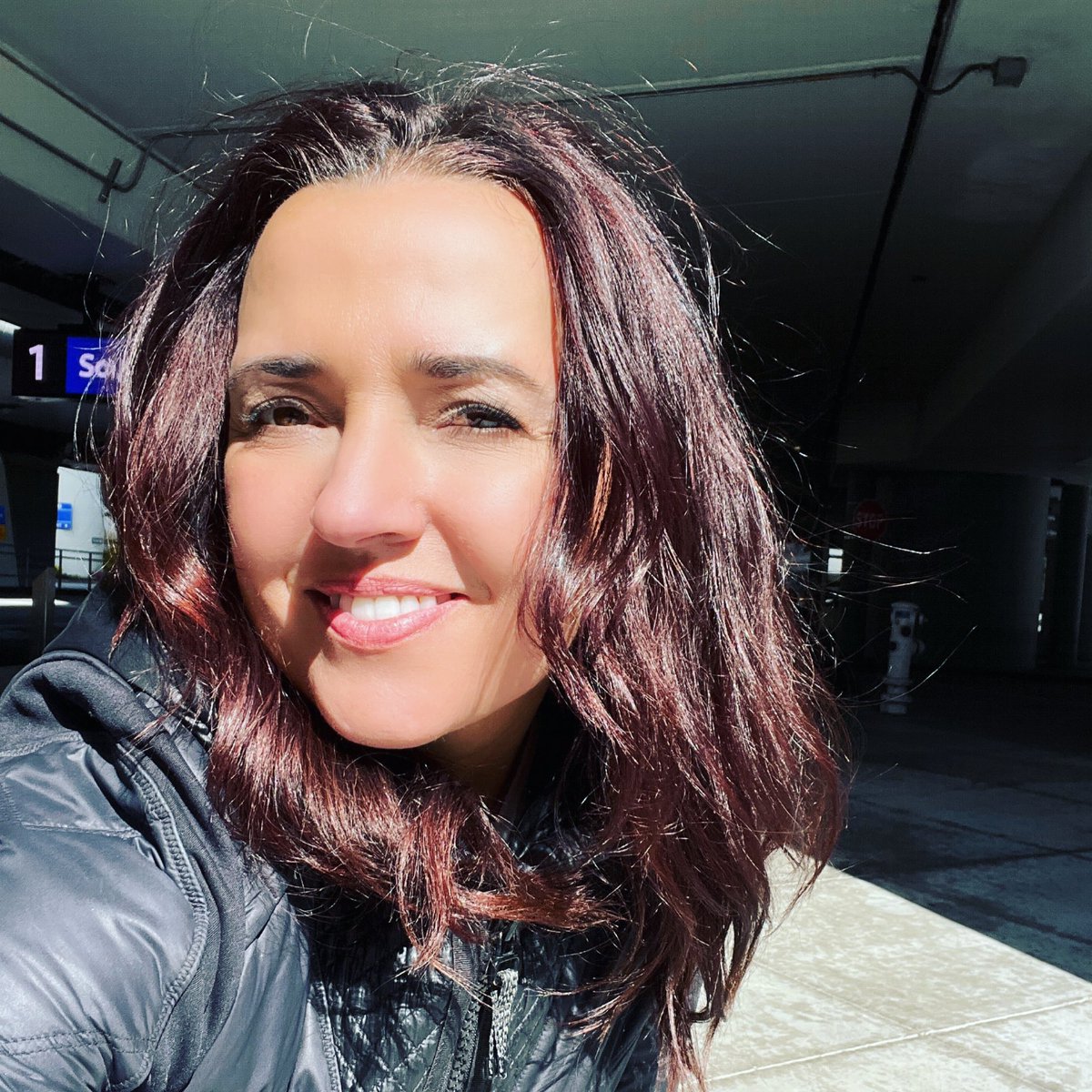 TheSolanaPaz's tweet photo. In SF now after an audition in LA earlier today. I love this life! Thank you @thehappenagency 
.
.
#actor #actress #la #sf #shoot #audition #work #actorslife #fly #airport #sun #sunset #lifestyle https://t.co/K2dSwPCyrq