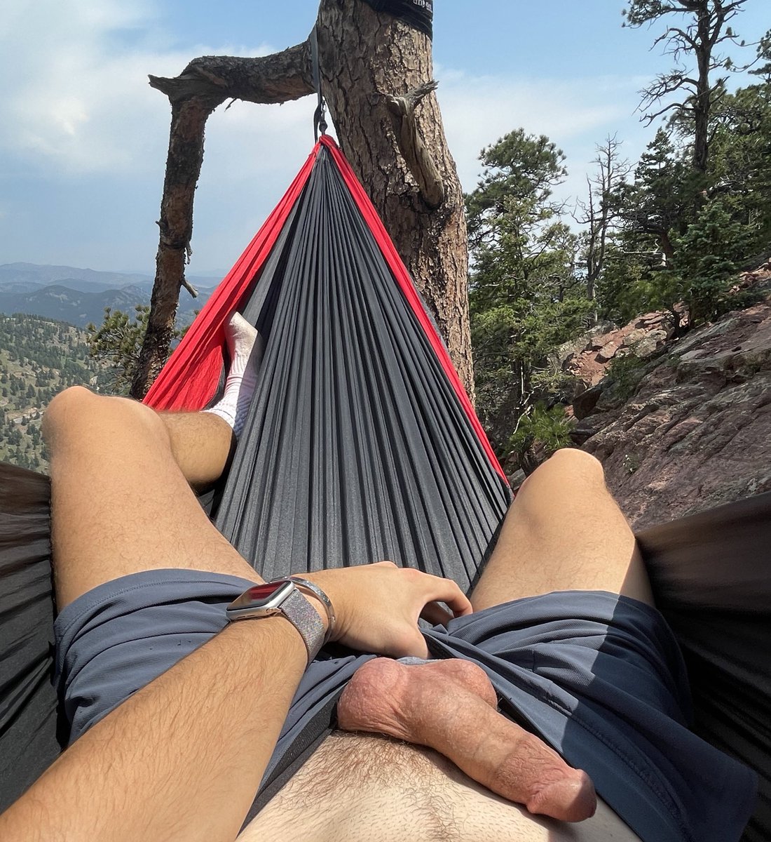 mtr149's tweet photo. Anyone fancy a hammock sesh now that warm weather is here to stay? (; https://t.co/eOSJgPMG1S