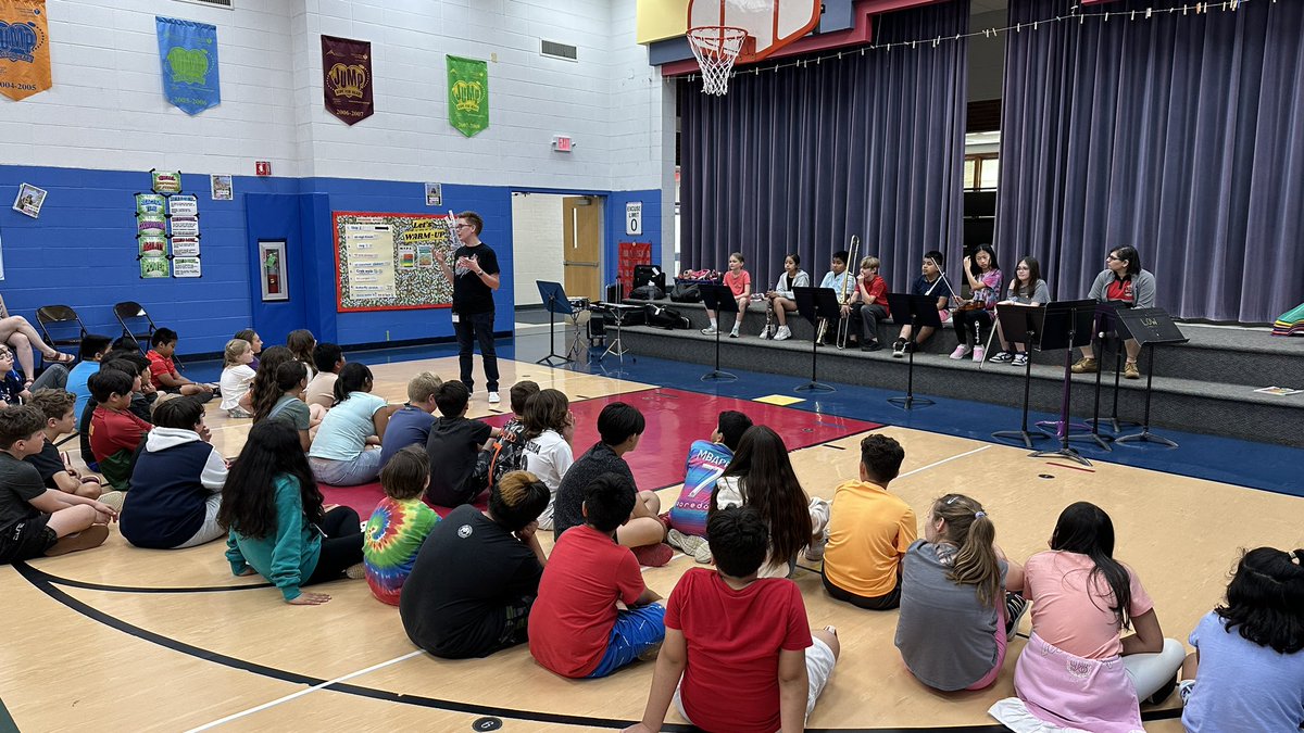 Look at all those future <a href="/D59JulietteLow/">Juliette Low Elementary</a> musicians! Thank you @choblinmusic and Ms. G for getting our kiddos excited for 5th grade band &amp; orchestra!
