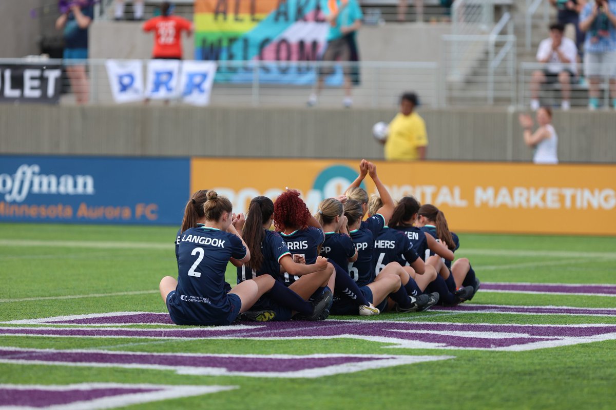 digital_gopher's tweet image. Two goals, two celebrations